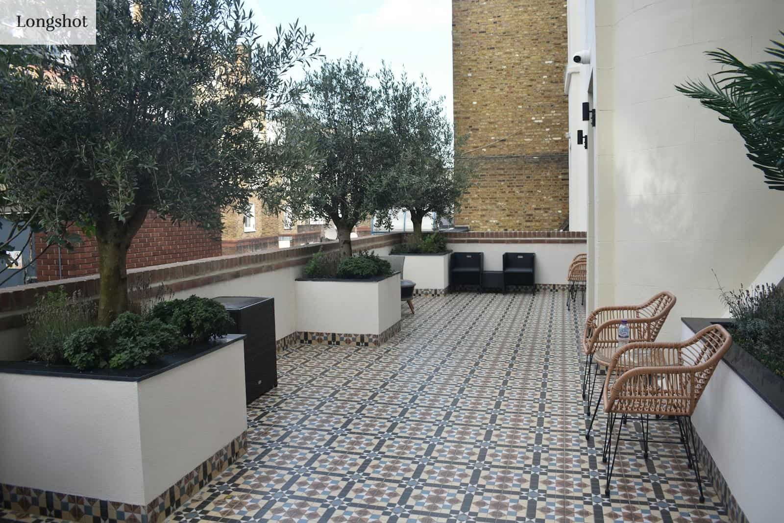 Eligiendo suelo de exterior, ¿cuál es el mejor para tu terraza o jardín?