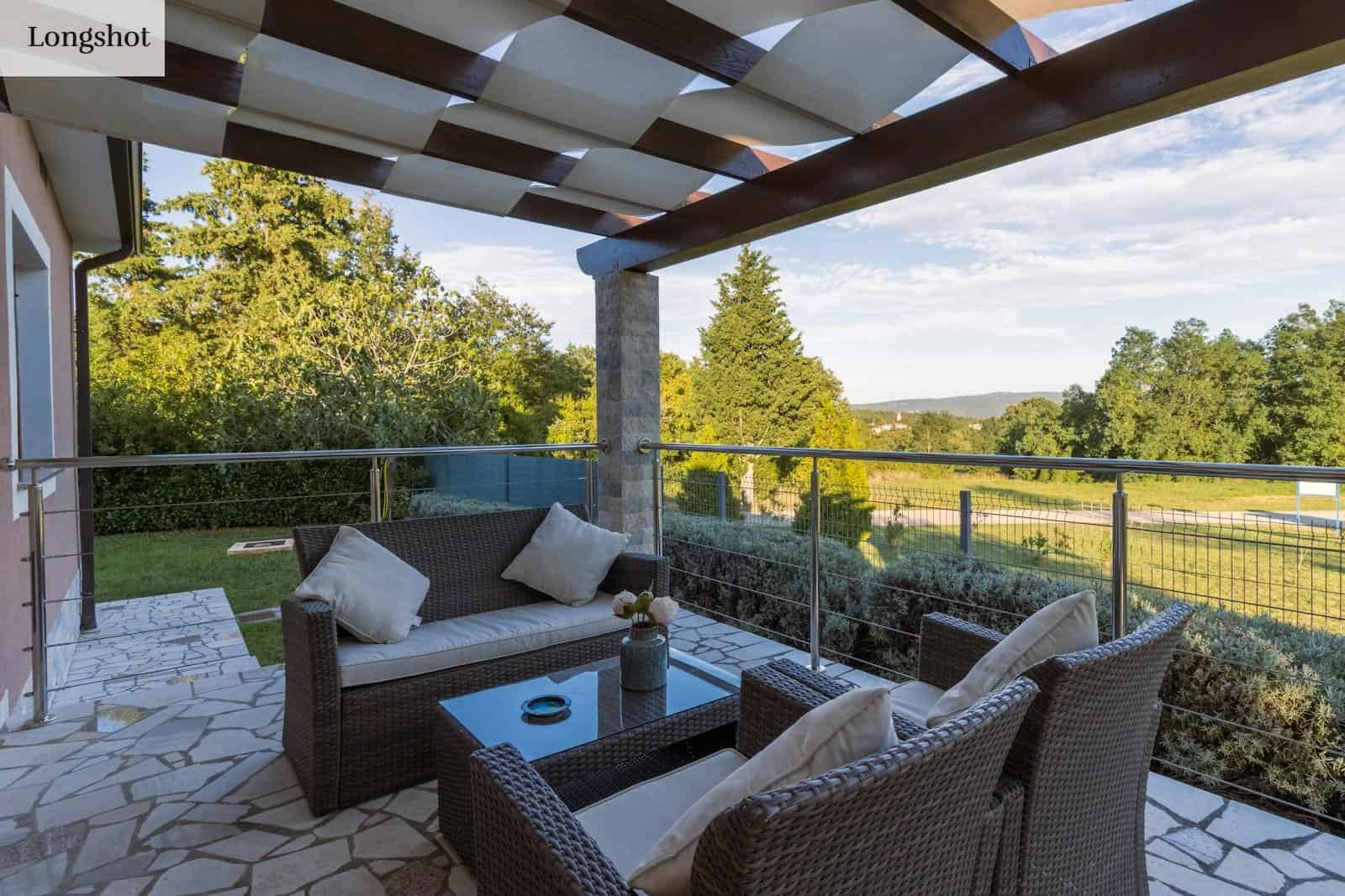 brown wicker chairs and table