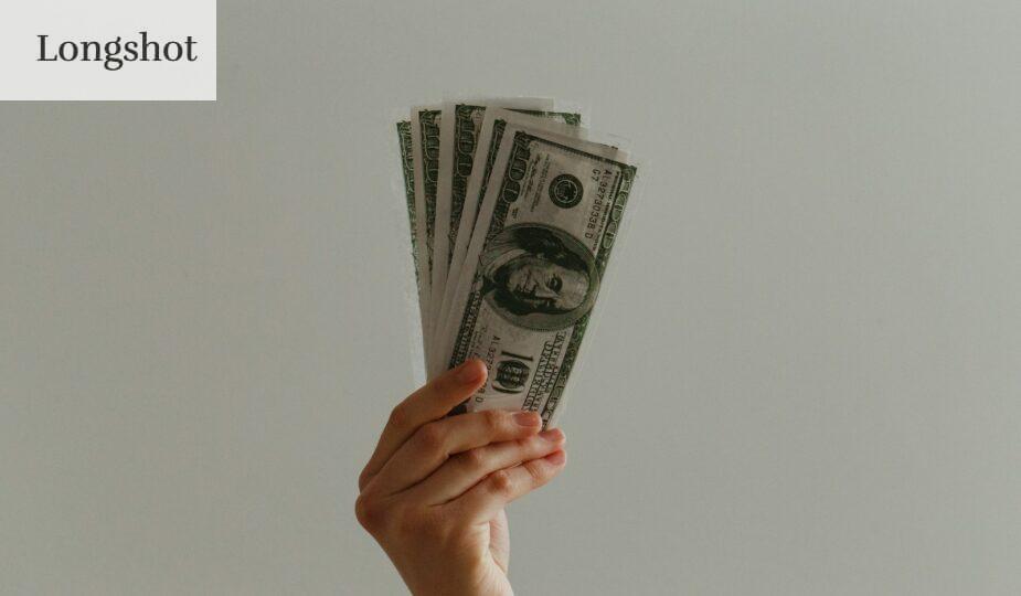 100 US dollar banknote